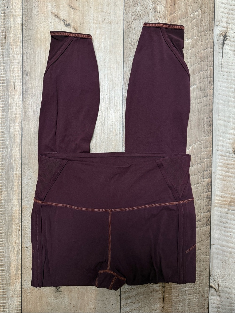 lululemon athletica Women's Burgundy Leggings with Contrast Stitching